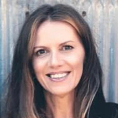 Deanna Collins