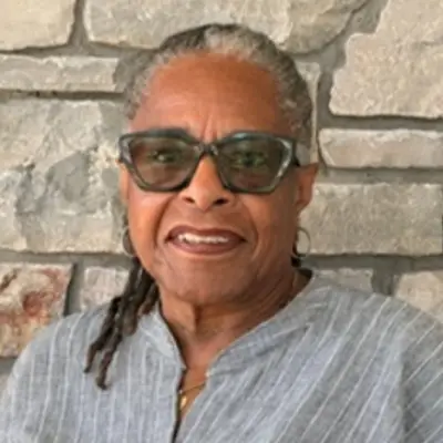 Roslyn Plummer